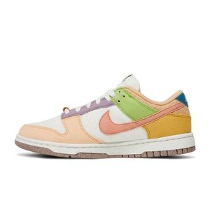 Nike dunks low